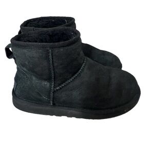 UGG Classic Black Suede Booties